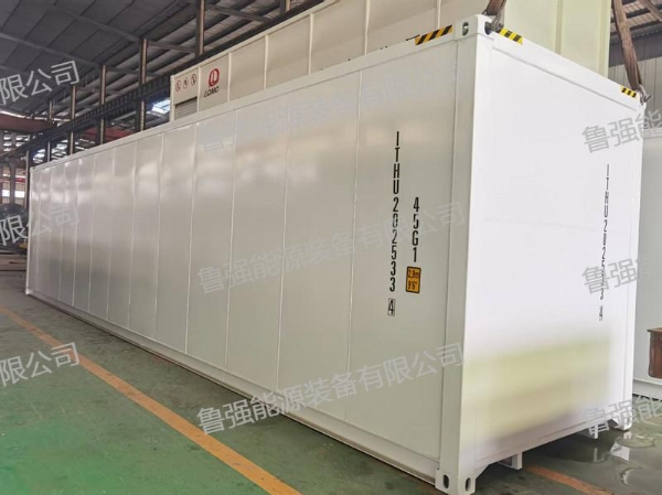 十六臺(tái)72000L雙層儲(chǔ)罐裝車(chē)發(fā)貨，下一站馬紹爾群